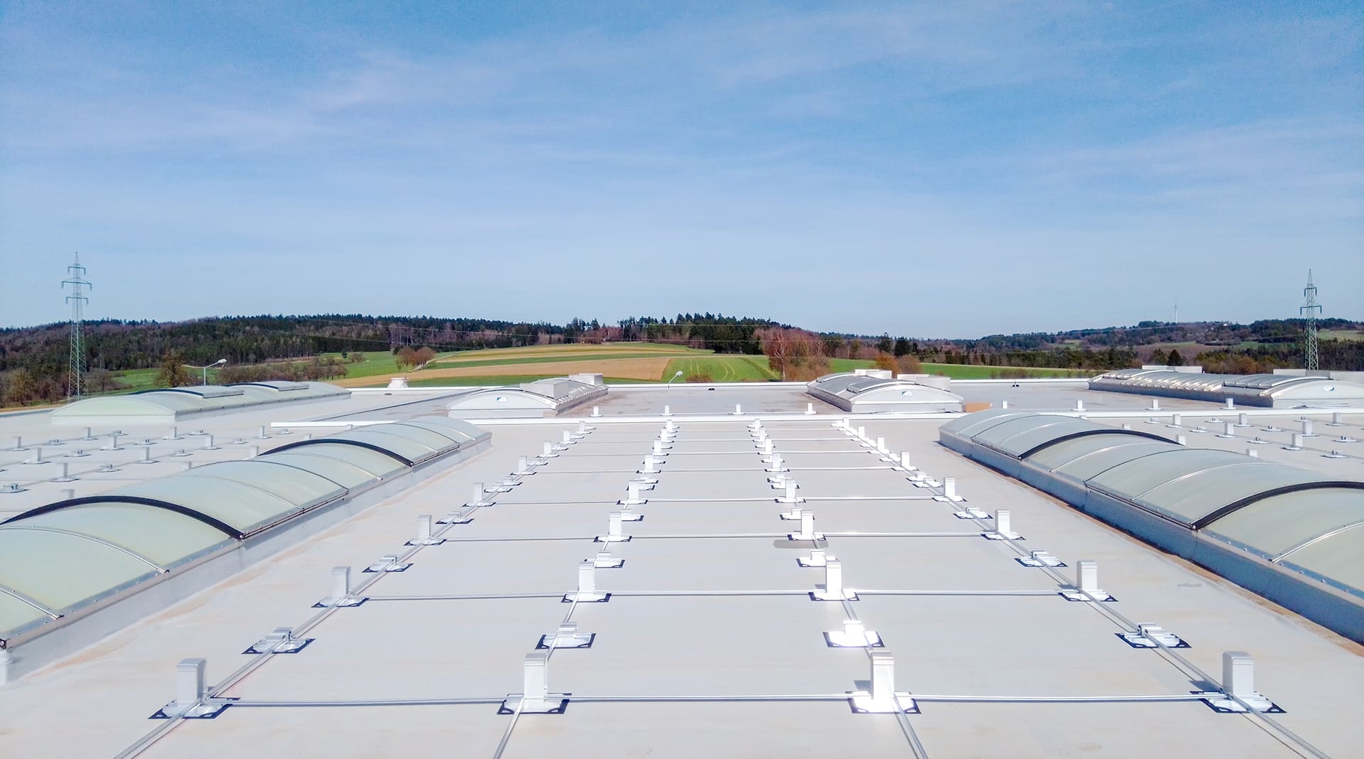 ENPLA - Photovoltaik-Arbeiten bei HOMAG Holzbronn im Schwarzwald